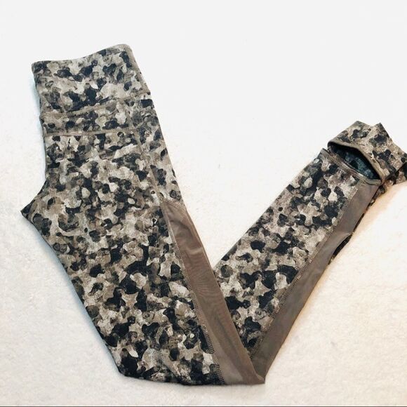 MONA B CAMO STIRRUP LEGGINGS - Picture 3 of 10